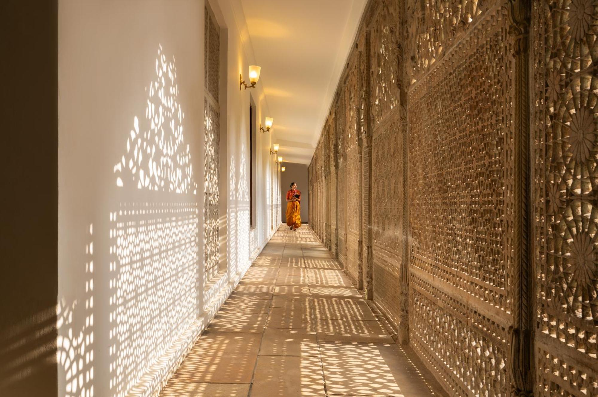 Taj Usha Kiran Palace, Gwalior Exterior foto